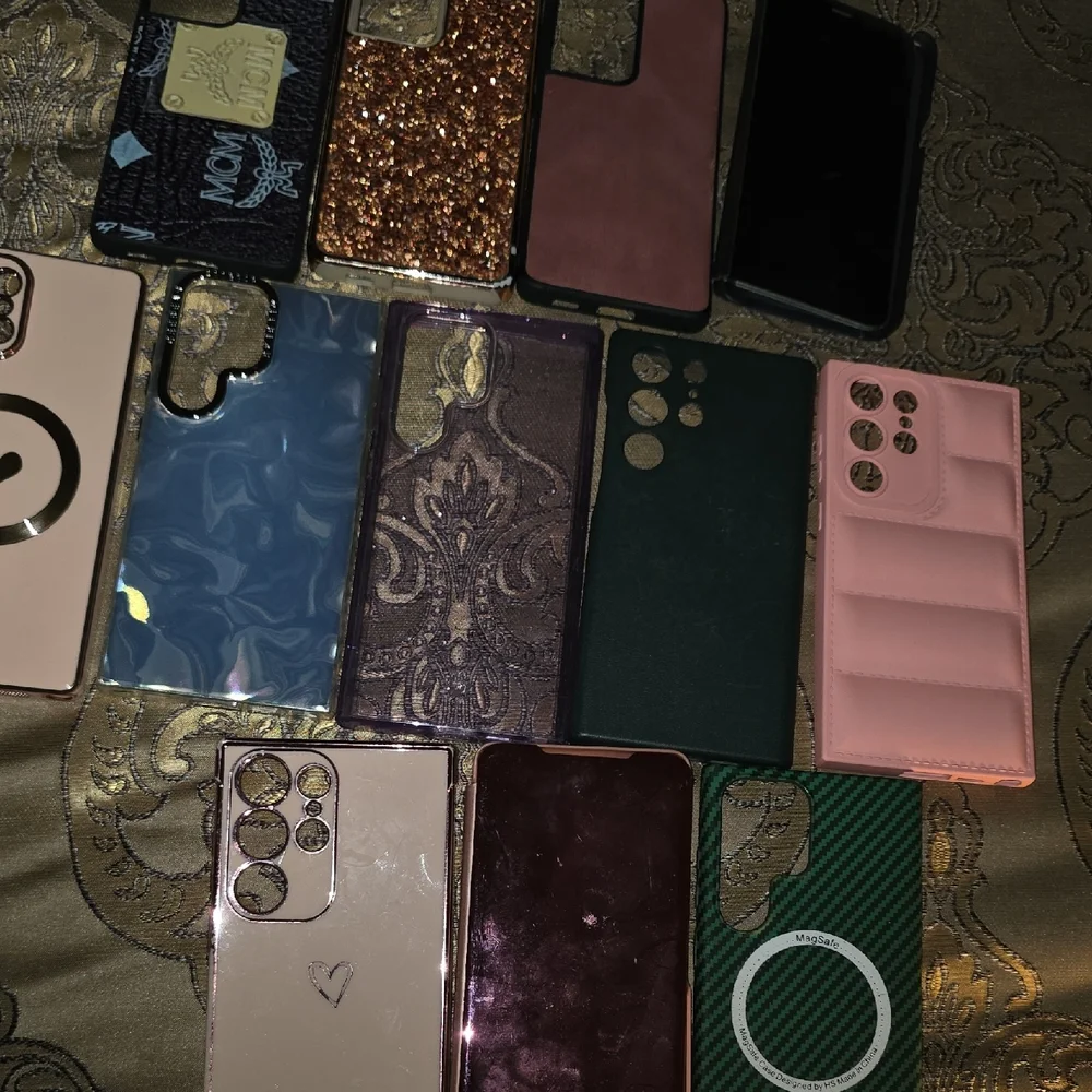 Samsung Stylish Black, Gold, and Rose Cases